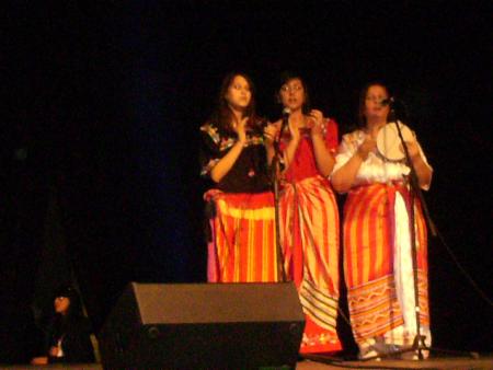 LA CHORALE DE TAFSUT AU SALON DU TOURISME
